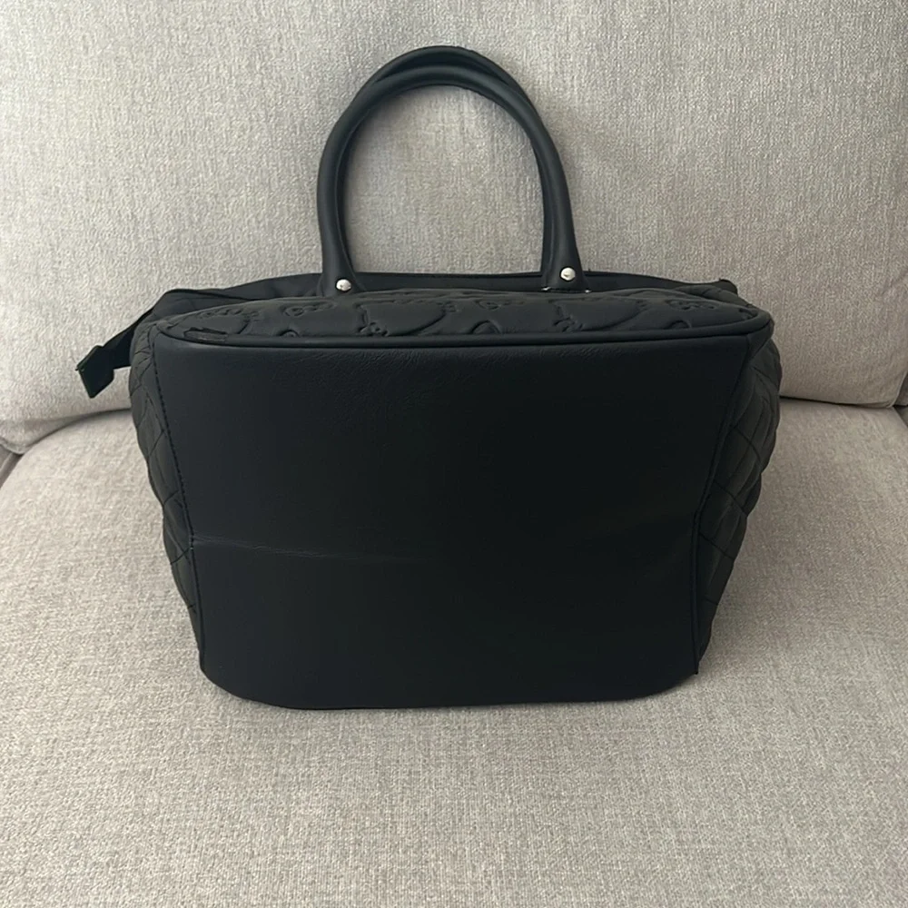 Loungefly x Hello Kitty Black Quilted Tote Bag - Picture 4 of 6